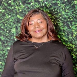 Meet your Posher, Bryant